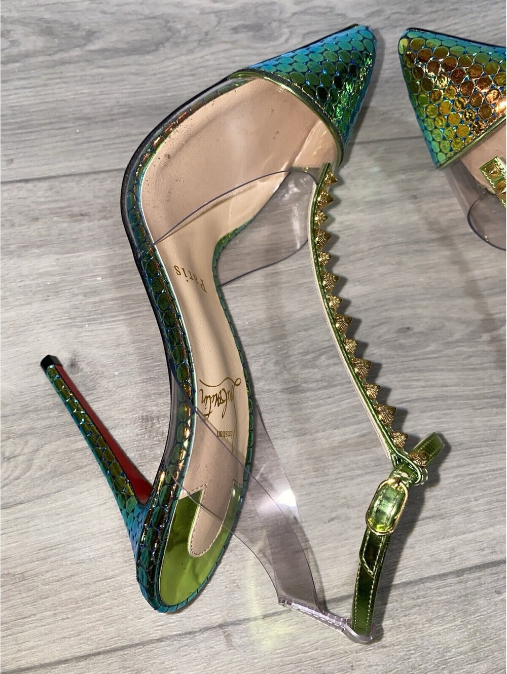 Christian Louboutin Nosy Spikes Holographic Animal Print heels T -Strap EU35.5 - Picture 8 of 9